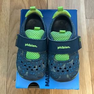 Stride Rite Made 2 Play Phibian